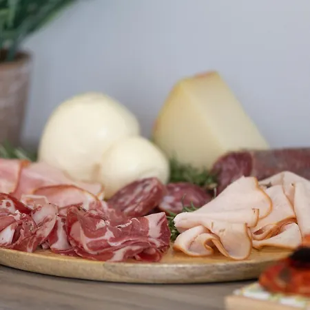 בית הארחה Lu Mari מרינה די רגוזה